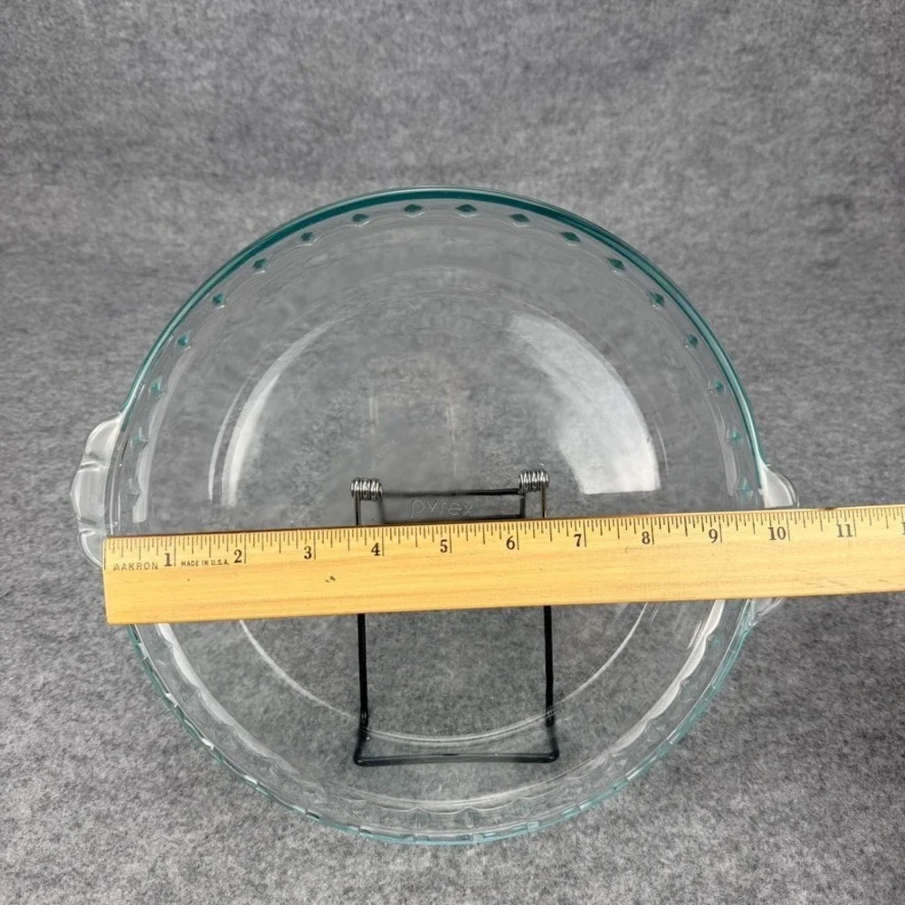 Pyrex vintage clear